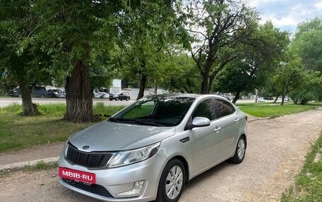 KIA Rio III рестайлинг, 2011 год, 720 000 рублей, 2 фотография