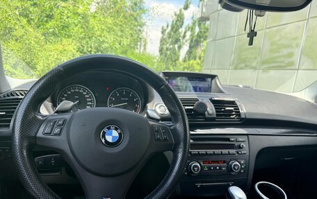 BMW 1 серия, 2008 год, 880 000 рублей, 32 фотография