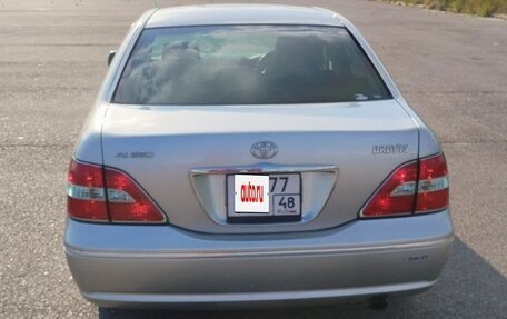 Toyota Brevis, 2004 год, 785 000 рублей, 2 фотография