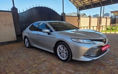 Toyota Camry, 2019 год, 3 420 000 рублей, 1 фотография