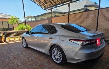Toyota Camry, 2019 год, 3 420 000 рублей, 3 фотография