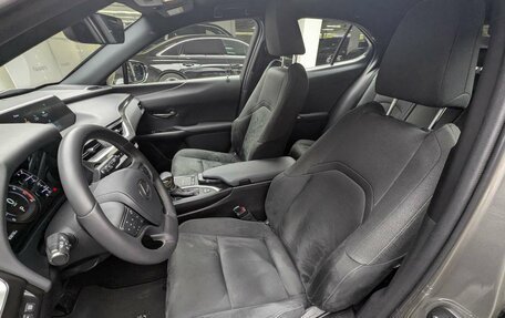 Lexus UX I, 2020 год, 3 249 000 рублей, 10 фотография