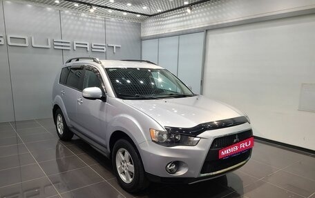 Mitsubishi Outlander III рестайлинг 3, 2011 год, 1 100 000 рублей, 1 фотография