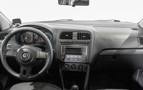 Volkswagen Polo VI (EU Market), 2014 год, 850 000 рублей, 6 фотография