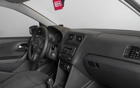 Volkswagen Polo VI (EU Market), 2014 год, 850 000 рублей, 7 фотография