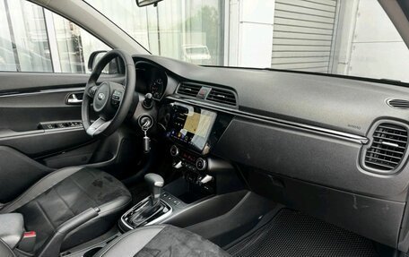 KIA Rio IV, 2018 год, 1 550 000 рублей, 9 фотография