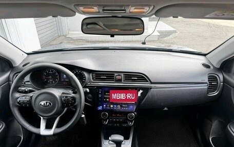 KIA Rio IV, 2018 год, 1 550 000 рублей, 6 фотография