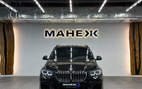 BMW X5, 2022 год, 7 600 000 рублей, 2 фотография