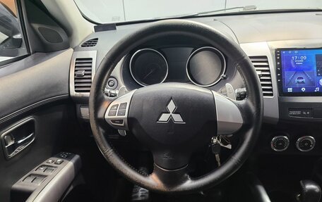 Mitsubishi Outlander III рестайлинг 3, 2011 год, 1 100 000 рублей, 12 фотография
