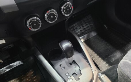 Mitsubishi Outlander III рестайлинг 3, 2011 год, 1 100 000 рублей, 23 фотография