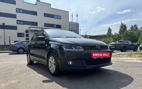 Volkswagen Polo VI (EU Market), 2014 год, 950 000 рублей, 2 фотография