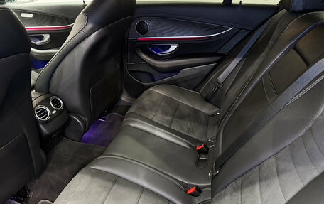 Mercedes-Benz E-Класс, 2021 год, 4 900 000 рублей, 20 фотография