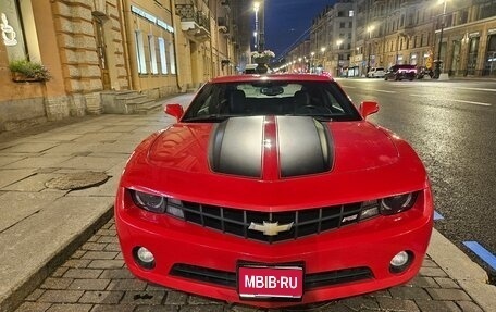 Chevrolet Camaro IV, 2011 год, 2 300 000 рублей, 1 фотография