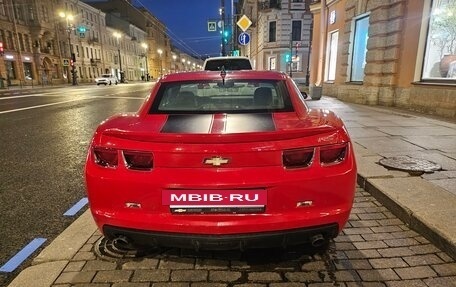 Chevrolet Camaro IV, 2011 год, 2 300 000 рублей, 4 фотография