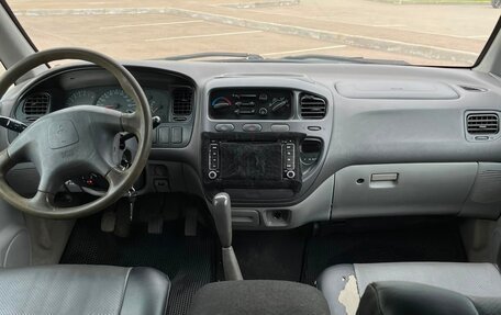 Mitsubishi Space Gear I рестайлинг, 2000 год, 565 000 рублей, 15 фотография