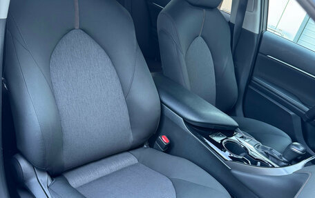 Toyota Camry, 2018 год, 2 450 000 рублей, 20 фотография