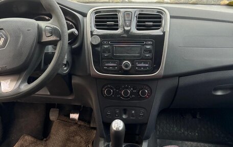 Renault Logan II, 2014 год, 450 000 рублей, 6 фотография