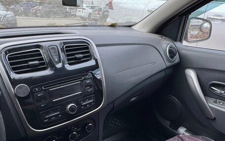 Renault Logan II, 2014 год, 450 000 рублей, 10 фотография