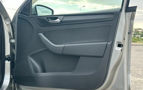 Volkswagen Polo VI (EU Market), 2021 год, 1 300 000 рублей, 28 фотография