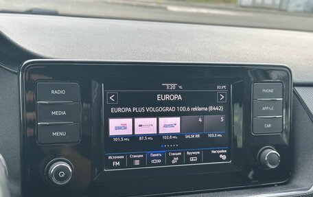 Volkswagen Polo VI (EU Market), 2021 год, 1 300 000 рублей, 32 фотография