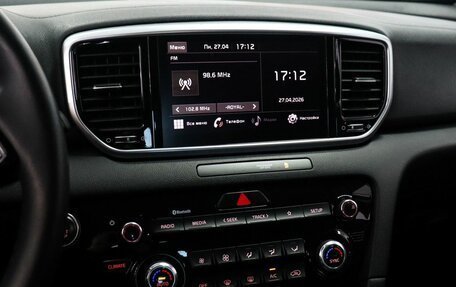 KIA Sportage IV рестайлинг, 2021 год, 2 360 000 рублей, 10 фотография