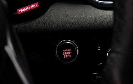 KIA Sportage IV рестайлинг, 2021 год, 2 360 000 рублей, 21 фотография