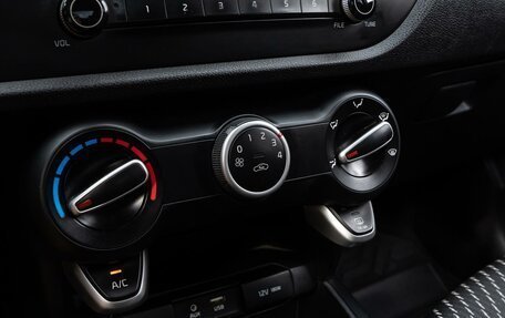 KIA Rio IV, 2017 год, 1 250 000 рублей, 15 фотография