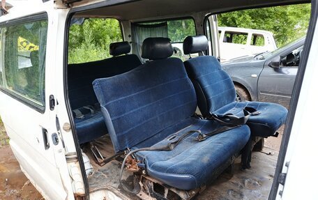 Mazda Bongo IV, 2001 год, 149 000 рублей, 6 фотография