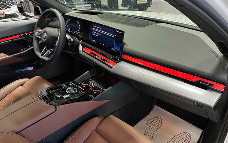 BMW 5 серия, 2024 год, 8 500 000 рублей, 22 фотография