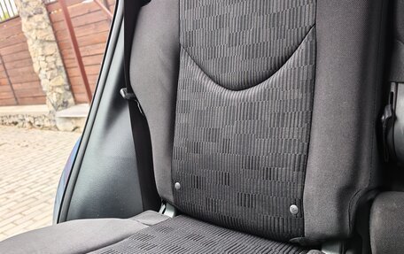 Toyota RAV4, 2010 год, 1 750 000 рублей, 21 фотография