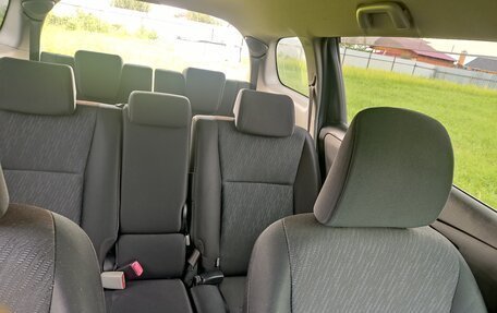 Toyota Wish II, 2010 год, 1 300 000 рублей, 16 фотография