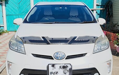 Toyota Prius, 2013 год, 1 300 000 рублей, 3 фотография