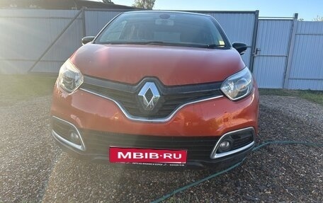 Renault Captur I, 2014 год, 1 050 000 рублей, 1 фотография