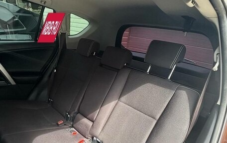 Toyota RAV4, 2017 год, 2 400 000 рублей, 13 фотография