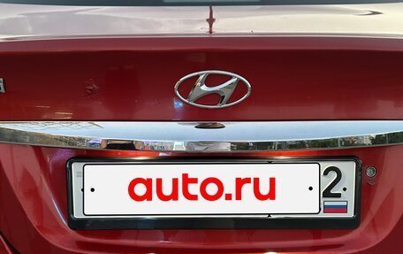 Hyundai Solaris II рестайлинг, 2011 год, 600 000 рублей, 9 фотография