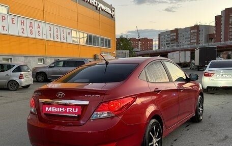 Hyundai Solaris II рестайлинг, 2011 год, 600 000 рублей, 7 фотография