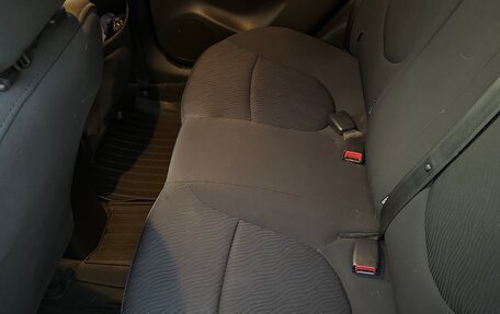 Hyundai Solaris II рестайлинг, 2011 год, 600 000 рублей, 14 фотография