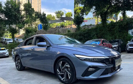 Hyundai Elantra, 2023 год, 1 350 000 рублей, 3 фотография