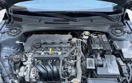 Hyundai Elantra, 2023 год, 1 350 000 рублей, 5 фотография