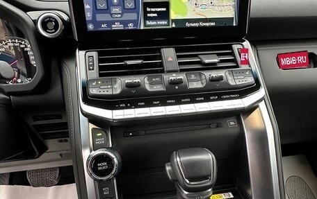Toyota Land Cruiser, 2021 год, 10 700 000 рублей, 5 фотография