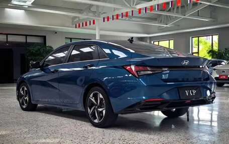 Hyundai Elantra, 2022 год, 1 250 000 рублей, 5 фотография
