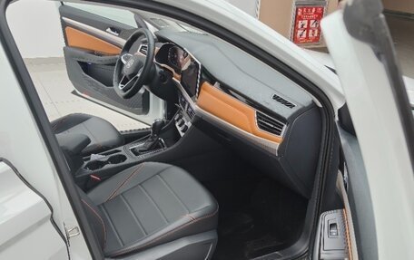 Volkswagen Bora, 2023 год, 1 890 000 рублей, 8 фотография