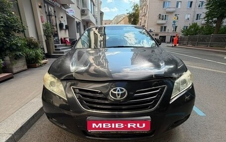 Toyota Camry, 2008 год, 1 250 000 рублей, 2 фотография