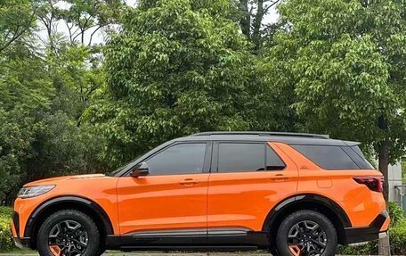 Ford Explorer VI, 2024 год, 7 200 000 рублей, 8 фотография