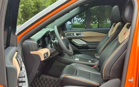 Ford Explorer VI, 2024 год, 7 200 000 рублей, 10 фотография