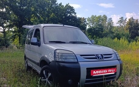 Peugeot Partner II рестайлинг 2, 2004 год, 435 000 рублей, 7 фотография