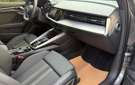 Audi A3, 2023 год, 2 350 000 рублей, 14 фотография