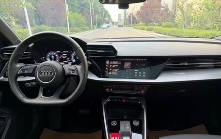 Audi A3, 2023 год, 2 350 000 рублей, 10 фотография