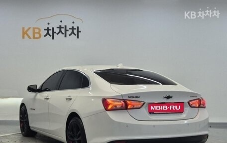 Chevrolet Malibu IX, 2022 год, 1 230 000 рублей, 3 фотография