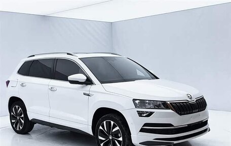 Skoda Karoq I, 2022 год, 1 950 000 рублей, 1 фотография